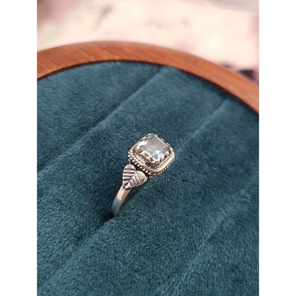 Sterling Silver Blue Topaz Ring 925 Size 5.5 Square Cut Vintage Leaf Band Gift - Picture 7 of 7